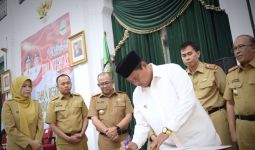 OPD Jabar Tanda Tangani Pakta Integritas Tahun Reformasi Birokrasi Juara - JPNN.com