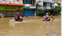 Dua Kabupaten di Kalsel Terendam Banjir, Parah - JPNN.com