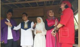 Gus Anom Ungkap Cerita di Balik Lagu Siti Khadijah - JPNN.com