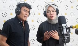 Rhoma Irama Berduet dengan Anisa Rahman, Rekam 2 Lagu - JPNN.com