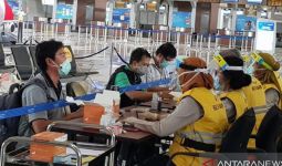 Penerbangan Repatriasi Meningkat, Bandara Soekarno-Hatta Terapkan Layanan Berkonsep FIFO - JPNN.com