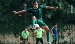 Kabar Baik Perkembangan Pemulihan Cedera Bek Persebaya - JPNN.com