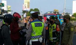 Korlantas Bertindak Tegas, Tercatat 9.000 Pemudik kini Tak Bisa Kembali ke Jakarta - JPNN.com