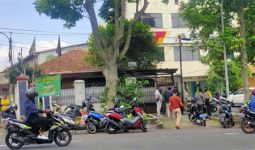 Anggota Polresta Bogor Kota Dikeroyok, Dor! Ada Tembakan - JPNN.com