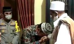 Habib Umar Bangil Vs Anggota Satpol PP: Berakhir Haru dan Ada Hadiah Umrah - JPNN.com