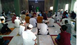 41 Kelurahan di Bekasi Tetap Gelar Salat Id bersama Warga di Masjid, Ini Penjelasannya - JPNN.com