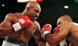 Holyfield Siap Tarung Ulang Melawan Mike Tyson, Dengan Syarat - JPNN.com