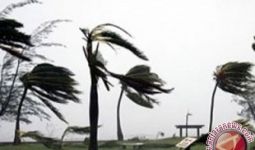Bibit Siklon 94B Terdeteksi, Waspadai Bencana Hidrometeorologi di Wilayah Ini - JPNN.com