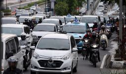 Jalur Puncak Diprediksi Bakal Padat, Polisi Terapkan Ganjil Genap - JPNN.com