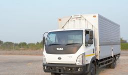 Sambut New Normal, Beli Truk Tata Motors dapat Pikap - JPNN.com