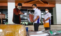  Ganjar Terima Bantuan Senilai Rp 3 Miliar untuk RS di Jateng - JPNN.com