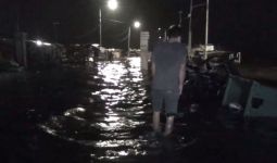 Banjir Rob Genangi Kebon Jeruk, Anak Buah Anies: Tidak Parah - JPNN.com