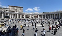 Paus Fransiskus: Jangan Merayakan Kemenangan Terlalu Awal - JPNN.com