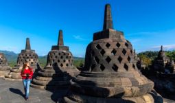 Candi Borobudur Harus Dipasang Payung? Para Akademisi Bersuara  - JPNN.com