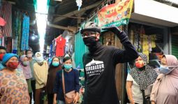 Pasar Berjubel, Sampah Berserakan, Ganjar pun Marah - JPNN.com