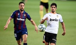 La Liga: Penalti Menit ke-97 Buyarkan Keunggulan Valencia - JPNN.com