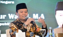 Presiden Palestina Apresiasi Indonesia Tolak Normalisasi dengan Israel, Begini Respons HNW - JPNN.com