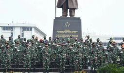 Selamat! 83 Perwira Tinggi TNI Naik Pangkat, Berikut Daftarnya - JPNN.com