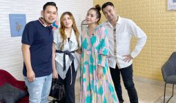 Raih 2 Rekor MURI, Raffi Ahmad dan Nagita Slavina Didukung MS Glow - JPNN.com