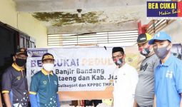 Bea Cukai Sumbang Ratusan Paket Sembako untuk Korban Banjir - JPNN.com