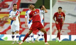 Liverpool 4, Crystal Palace 0, Lihat Gol Tendangan Geledek Fabinho, Ada Peran Kolong Wasit - JPNN.com