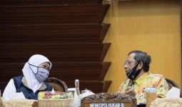 Di Surabaya, Mahfud MD Cerita saat Presiden Jokowi Memanggil Beberapa Menteri - JPNN.com