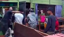 Viral, Preman Keok Dihajar Penjual Bakso - JPNN.com