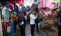 Lihat Nih, Jokowi Blusukan ke Pasar Pelayanan Publik Banyuwangi - JPNN.com