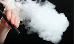 Hindari Penyalahgunaan Rokok Elektrik, Regulasi Khusus Diperlukan - JPNN.com