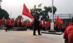 Buntut Pembakaran Bendera, PDIP Bogor: Kami Sakit Hati, Harga Diri Kami Diinjak-injak - JPNN.com