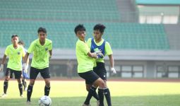Ketum PSSI Pantau Langsung Latihan Timnas U-16, Begini Katanya - JPNN.com