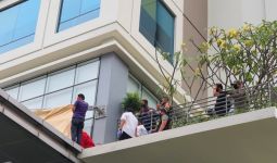 Detik-detik Wanita Tewas Terjatuh dari Lantai 13 Hotel di Jakarta Pusat - JPNN.com