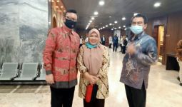 Bertemu Menteri Tjahjo, Nurbaitih Hononer K2: Enggak seperti Sebelumnya - JPNN.com