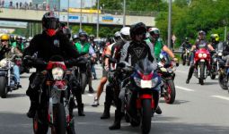 Protes Larangan Suara Knalpot Bising, Ribuan Bikers Turun ke Jalan - JPNN.com