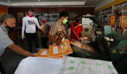 Ganjar tak Sengaja Lewat di Rumah Kemasan, Tak Menyangka Apa yang Dilihatnya - JPNN.com