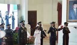 Presiden Jokowi Lantik 750 Perwira TNI dan Polri - JPNN.com