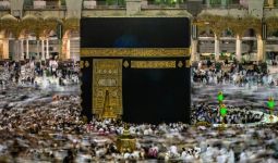 Sore Ini, Matahari Kembali Melintasi Ka'bah, Cek Arah Kiblat - JPNN.com