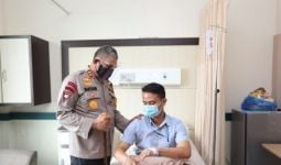 Usai Jenguk Dua Polisi Korban Pengeroyokan, Kapolda Sumut Bilang Begini - JPNN.com