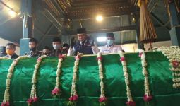 Ridwan Kamil Ungkap Kondisi Sultan Sepuh Cirebon Sebelum Meninggal - JPNN.com