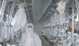 Penyerapan Baju Hazmat Tidak Optimal, Nasib Puluhan Ribu Buruh Memprihatinkan - JPNN.com