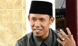 Ketua PKS Sumut Lempar Pantun Buat Djarot PDIP, Setelah Itu Dia Tertawa - JPNN.com