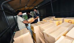 Polri Berikan 1.748 Paket Bansos Untuk Purnawirawan dan Warakawuri - JPNN.com