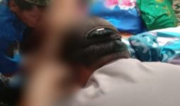 Keluarga Lagi Rayakan Iduladha, Pemuda Berusia 22 Tahun Ini Malah Gantung Diri di Rumah - JPNN.com