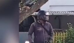 Mendadak Pria Itu Mengeluarkan Anggota Tubuh di Pinggir Jalan Ciparay, Lalu Memainkannya - JPNN.com
