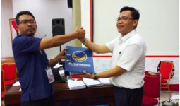 NasDem Menyerahkan Salinan Kepengurusan Partai ke KPU - JPNN.com