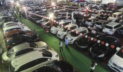 Penjualan Mobil Bekas Jelang Akhir Tahun Bikin Tersenyum - JPNN.com