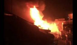 Penyebab Kebakaran di Kawasan Pasar Timbul Tomang Tinggi Jakbar - JPNN.com