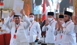 Prabowo Subianto Dianggap Sudah Selesai, Saatnya Anies, Habib Rizieq atau UAS - JPNN.com