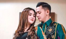 Beredar Undangan Nella Kharisma dan Dory Harsa Menikah Hari ini - JPNN.com