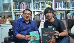 Rian D'Masiv Sambangi Perpustakaan Fadli Zon - JPNN.com